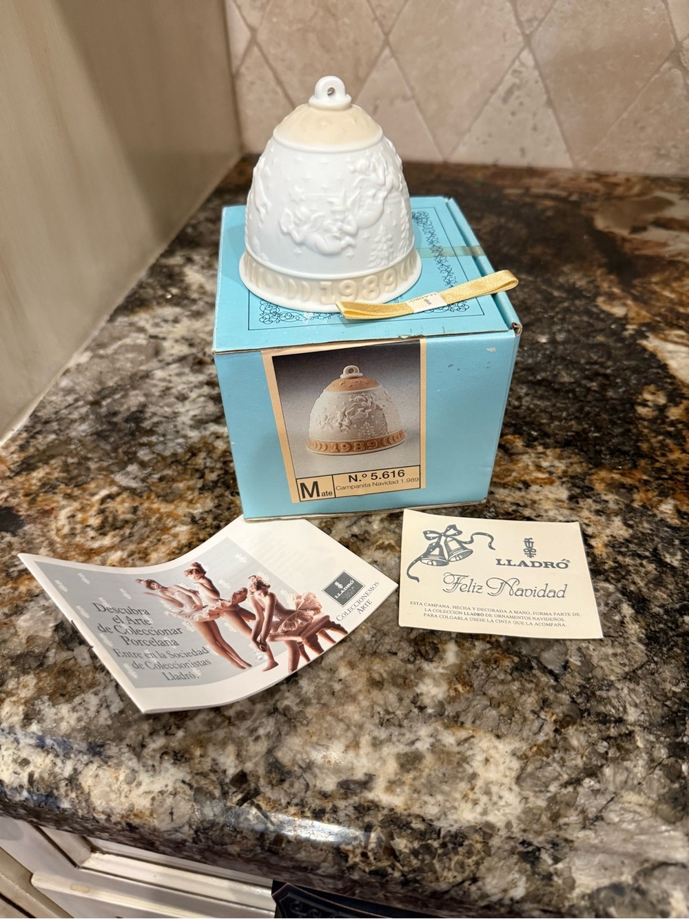 Lladró Porcelain Christmas Bell Ornament in White1989 never used new in box
